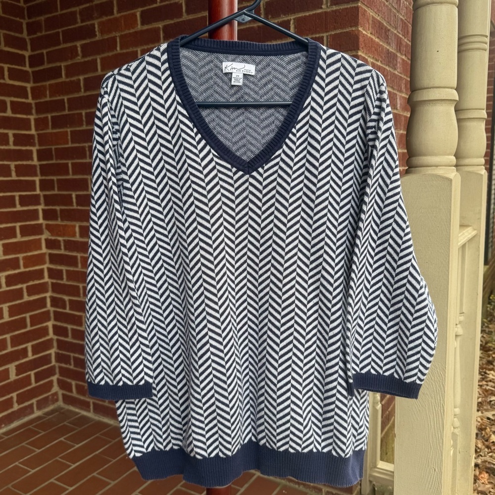 Kim Rogers Navy and White V-Neck Cotton Sweater Size 2X